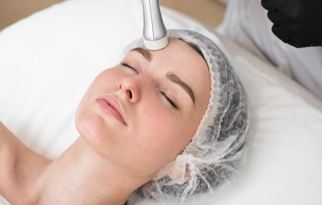 freepicdownloader.com-closeup-face-young-girl-who-does-noinjection-mesotherapy-modern-cosmetology-medium-1 RF Microneedling
